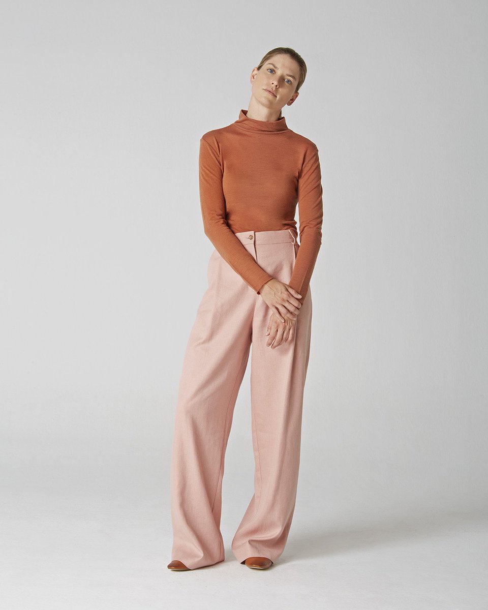 WeAreLatitude's tweet photo. La sostenibilidad en la moda no reduce las opciones, las amplía.
Let´s MAKE it possible. #modasostenible #slowfashion https://t.co/ugF1EW1Ce2