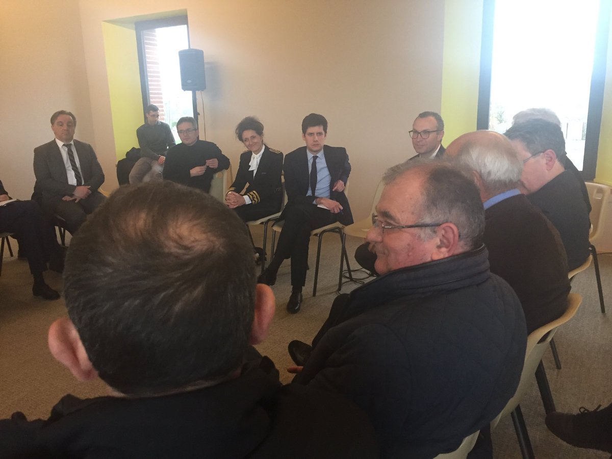 J_Denormandie's tweet photo. 📝Lancement de la mission sur le co-working dirigée par @plevywaitz, Président de @FondationTA. De nouvelles formes de travail se développent partout sur nos territoires: il nous appartient de mieux les accompagner, les anticiper et de s’adapter à leurs particularités #coworking https://t.co/1GqvLzyB97