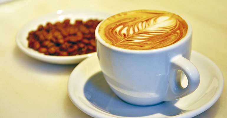 info_horeca's tweet photo. El #SG18 acogerá los #campeonatos de #baristas más importantes del mundo. El #cafe gana cada vez más protagonismo en los #Eventos de #hostelería y nosotros lo celebramos con un buen ☕️ https://t.co/QcZLdRLw93 https://t.co/G9N9mRgNvV