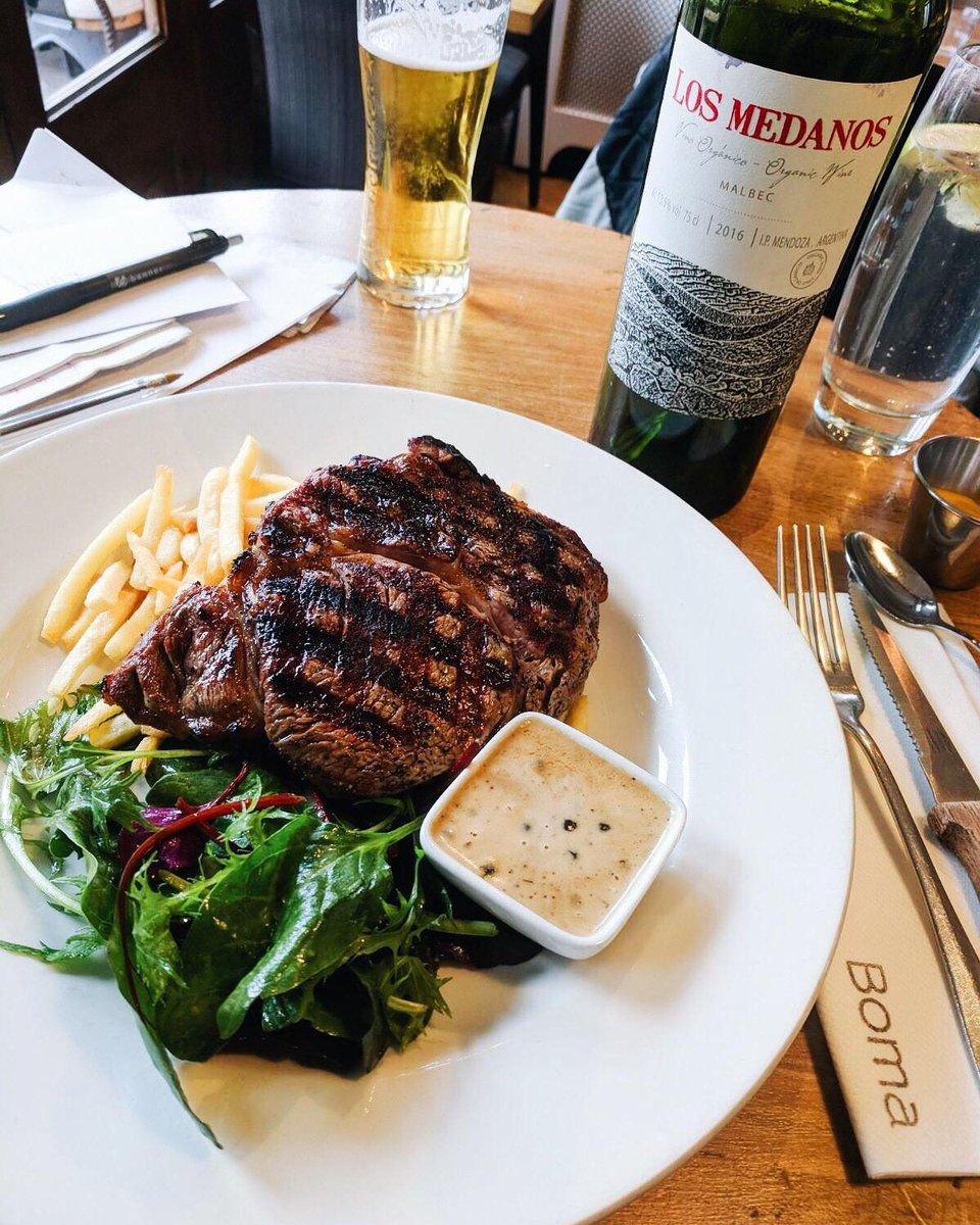 BomaRestaurant's tweet photo. Don't want to cook and fancy a glass of wine? Ribeye Mondays at all Boma Restaurants! Steak, sides and wine for £15. Lovely little treat.
#foodporn #boma #bomarestaurants #steak #ribeyemondays #grassfed #londonrestaurants https://t.co/bXl4WjNZK3