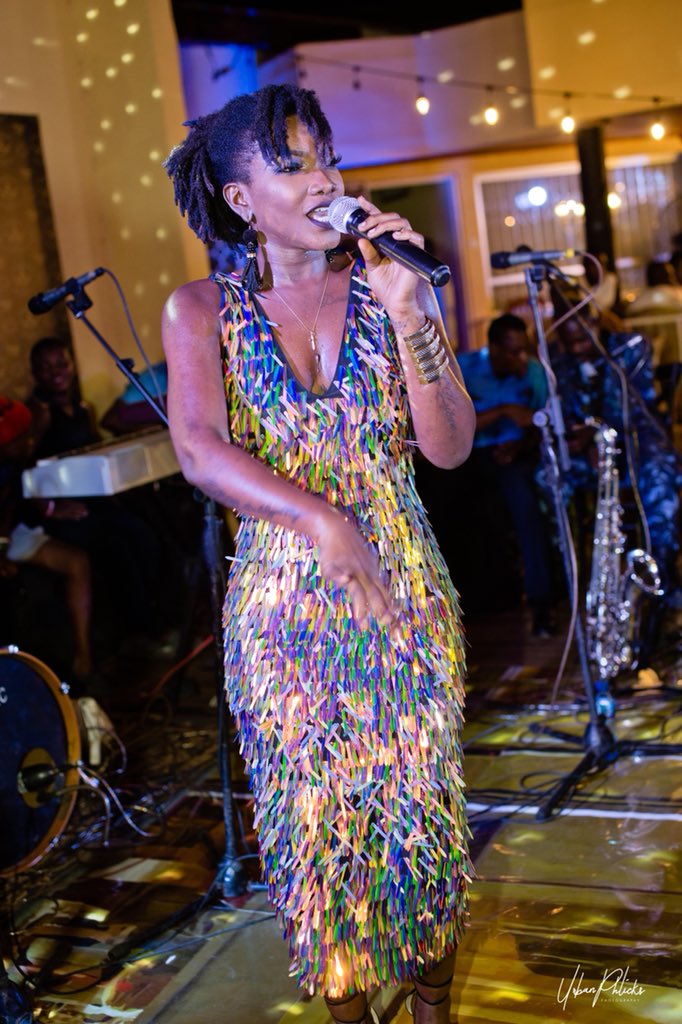 ebony_reigns's tweet photo. Two things I can’t live without; 
Music and dance💃🏾💃🏾💃🏾 #BGM #BONYFIED https://t.co/27ccsH0Ha5