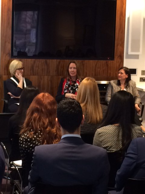 sjm_matthews's tweet photo. Fantastic attendance at today's Q&amp;A hosted by the Women's Network @cbre_birmingham @cbrewomen A huge thank you to our brilliant panellists  @amanda_clack Caroline Mitchell-Sanders and Lisa Barge @ESrealestatelaw for such an interesting and topical discussion! https://t.co/OEW9Klj3Im