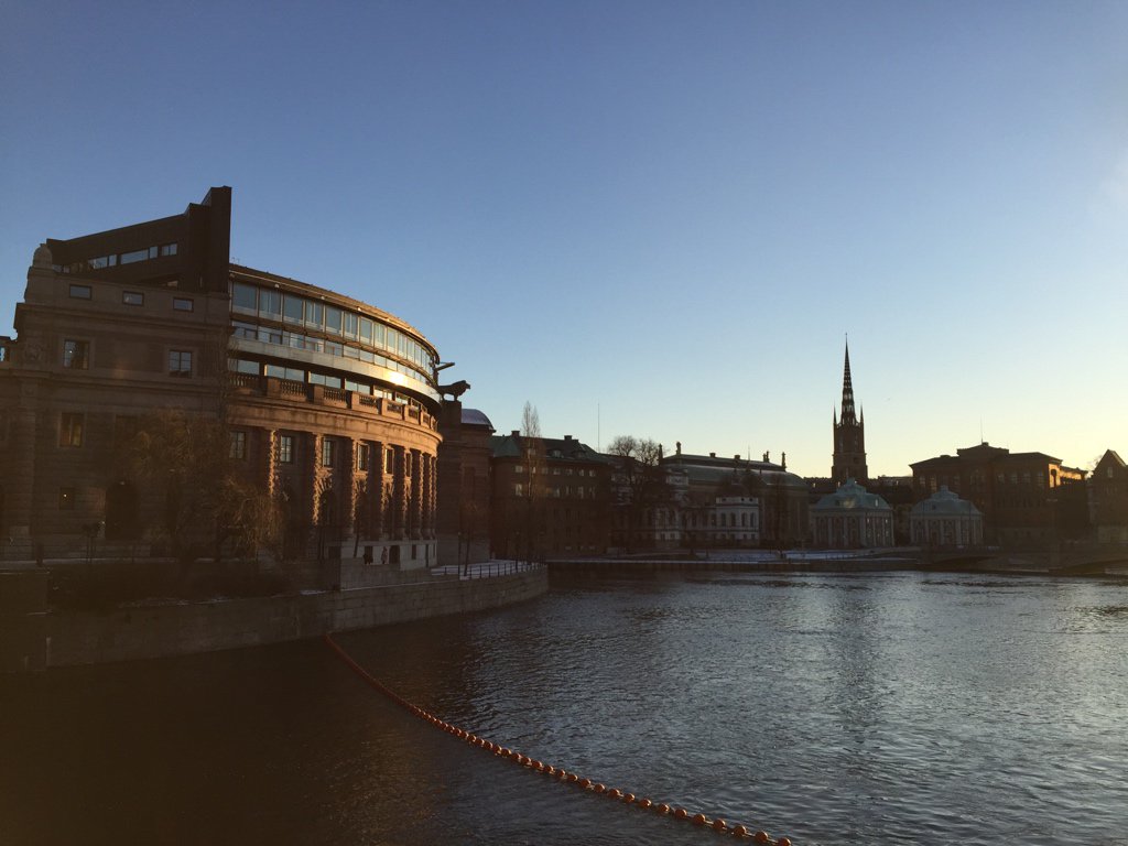 RowdyRabouw's tweet photo. I took the opportunity to walk around #Stockhol a little. Very nice town, cold though 😁 See you tomorrow at @Jfokus #jfokus2018 https://t.co/TyIGqQ5P8R