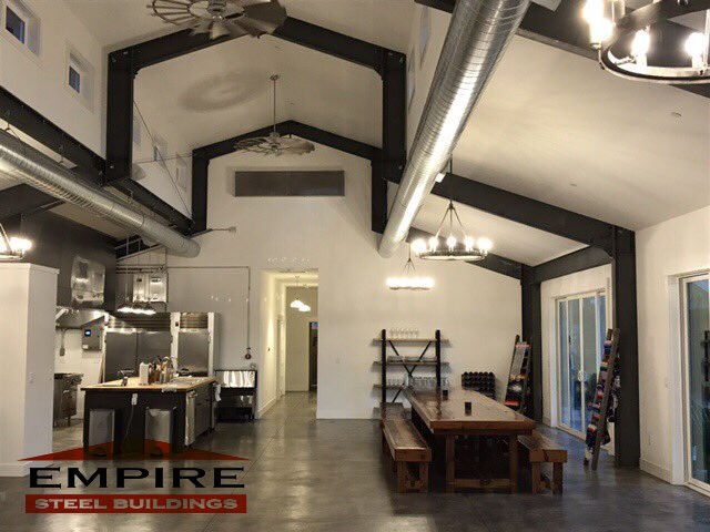 empiresteelb's tweet photo. This is the interior of the monitor barn weβve been featuring the last few days. Isnβt she beautiful? #monitorbarn #Steelbuildings #METALBUILD #Metalbuildings #americanbuilt #American https://t.co/rdys91IE1X