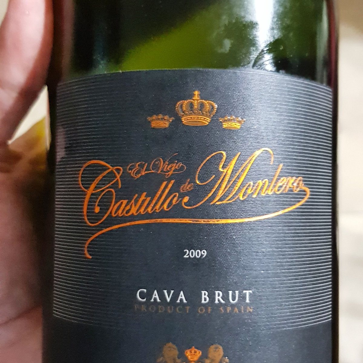 ConanSam's tweet photo. #tastesamwine #castillodemonlero #cava #brut #elviejo #spanish #spanishwhite #sparklingwine https://t.co/nOmvkRlGhj