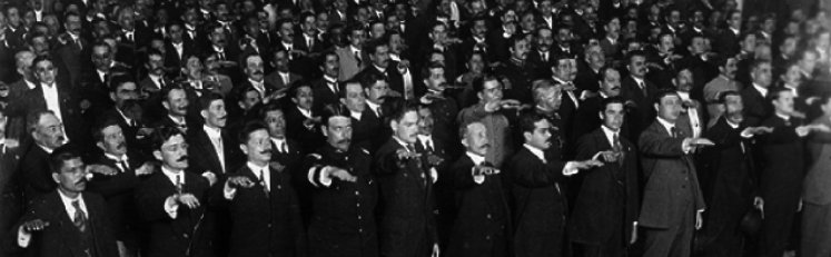 FCEMexico's tweet photo. #ConstituyentesDel17 da cuenta del complejo y determinante proceso que vio nacer la Constitución Mexicana de 1917. Te invitamos a recorrer este sitio interactivo para rememorar el proceso que reconfiguró al país: https://t.co/MkJspdJjBw https://t.co/rzgiYd85U5