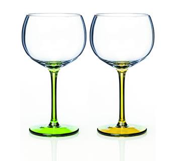 FourMastersBook's tweet photo. Calling all Gin lovers

We have the extremely popular Rainbow gin glasses back in stock and to make the news even better they have added two new colours RED &amp; PURPLE. These glasses have been a best seller over the last few months and are to continue 

#ginandtonic#donegal https://t.co/hGuDYdStVd