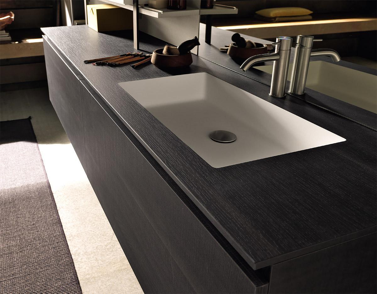 MODULNOVA's tweet photo. The combination of the laminated top in coal oak and the flush bathtub in Tecnoril is a particularly innovative solution. The need for mental order is reflected in the linear order of space. This is a Moon Gola bath program. #designbath https://t.co/CZE4UmpXfC https://t.co/YuFD9R4vA4