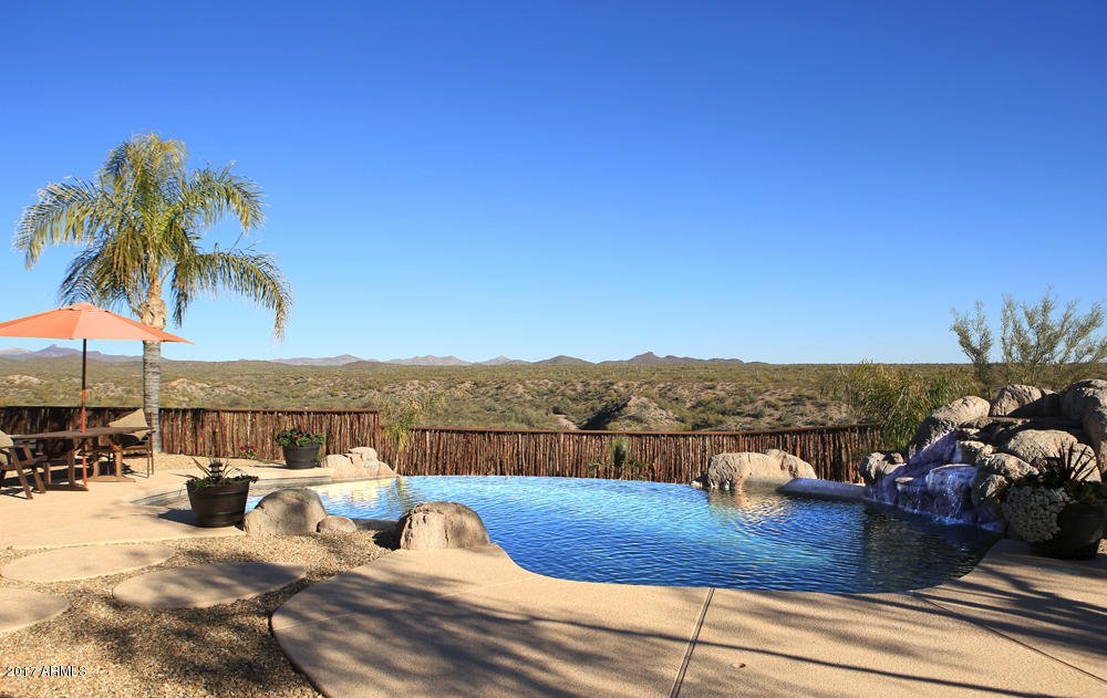 c21tempeaz's tweet photo. A beautiful 3,413 square-foot home sits on nearly 3 acres of prime horse property. After a long day working with the horses, relax and take in scenic views from the pool. Check out all of the photos at the link: https://t.co/NVsnq5ZeLc #realestate #arizona https://t.co/Y8HDvdw3bX