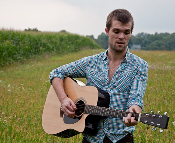 HopeWTheater's tweet photo. We're really excited this Wednesday's #SingerSongFighter Series! Why you ask? B/c not only will we have #local artists, @revendstone, @billomearaband & #ElizaEdens, there is #openmic! Sign up the day of the event. For more details & to purchase tix: https://t.co/RiBHP9dLwX. https://t.co/A1pv7k3Rz8