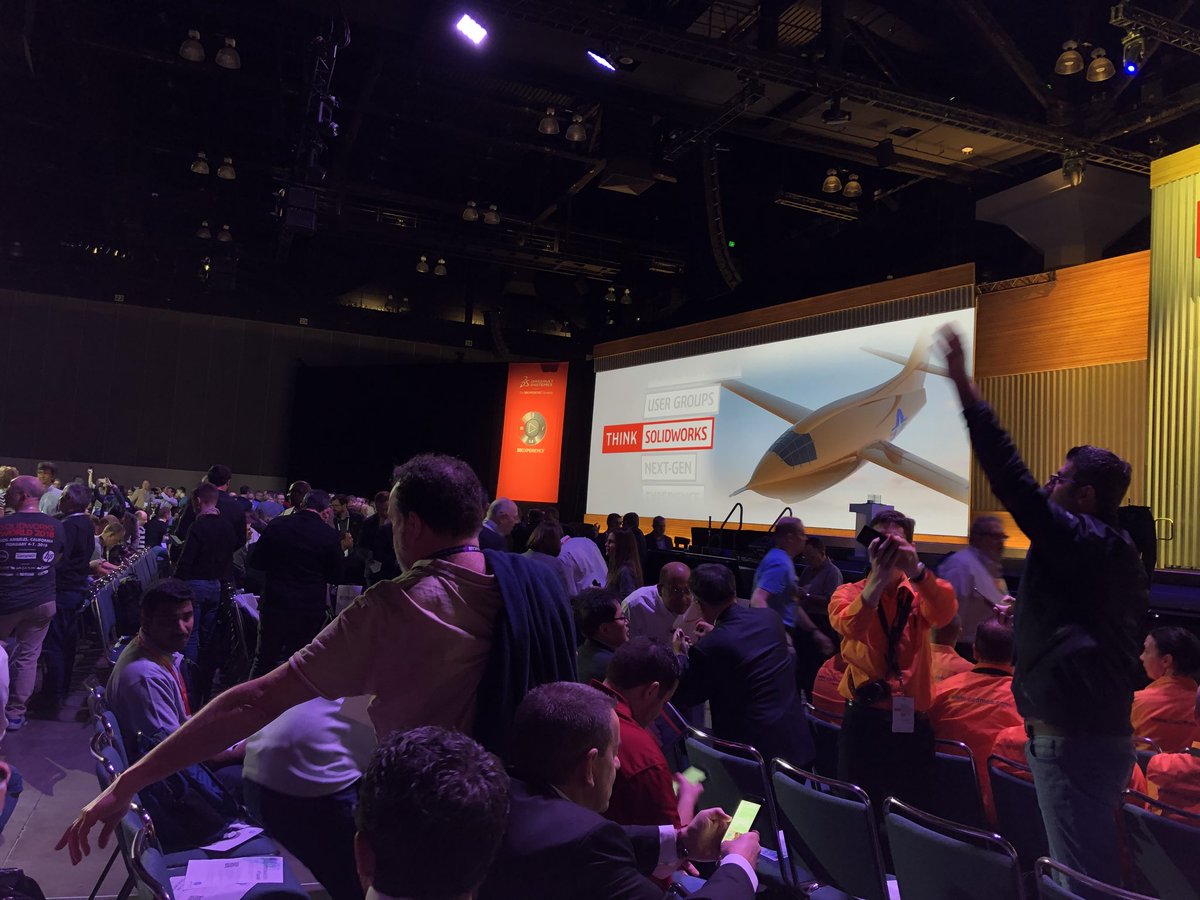 SolidEngineerAB's tweet photo. SolidEngineer är på plats på #SWW18 för att bevaka nyheterna! https://t.co/lQ9rb81tuU