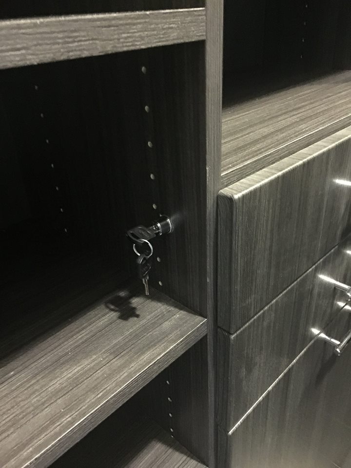 BirdieBrennan's tweet image. We can help keep your important things under lock and key.
#jewelrylove #safeandsecure #customfeatures