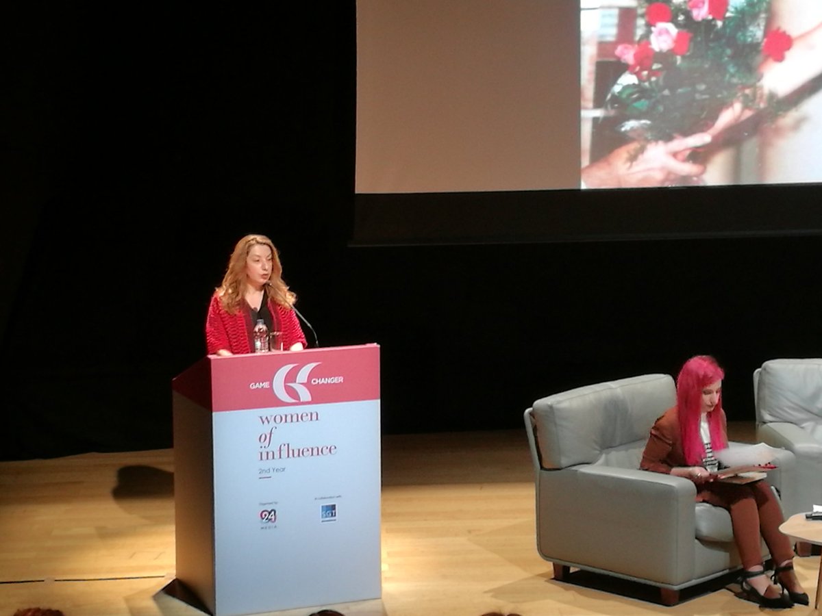 Νίνα Καλούτσα, Voice &amp; Speaking Specialist: "Πότε μιλάει κάποιος σαν ηγέτης; Όταν ο εσωτερικός του διάλογος συνάδει με τα λεγόμενά του. Όταν αυτά που λέει, αντανακλούν τις πραγματικές σκέψεις και τα συναισθήματά του. Χωρίς προσπάθεια για να γίνει αποδεκτός". #GC18gr