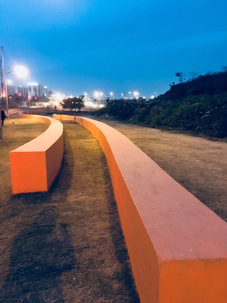 bennymurry's tweet photo. Walking the distance, finding peace in all I see- Benny Murry https://t.co/IbV21EnQ5D