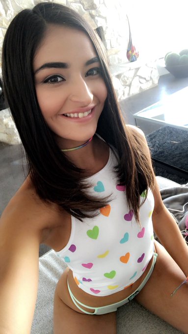 Goood morning :) I ❤️ cock https://t.co/Yc4wGyivJP