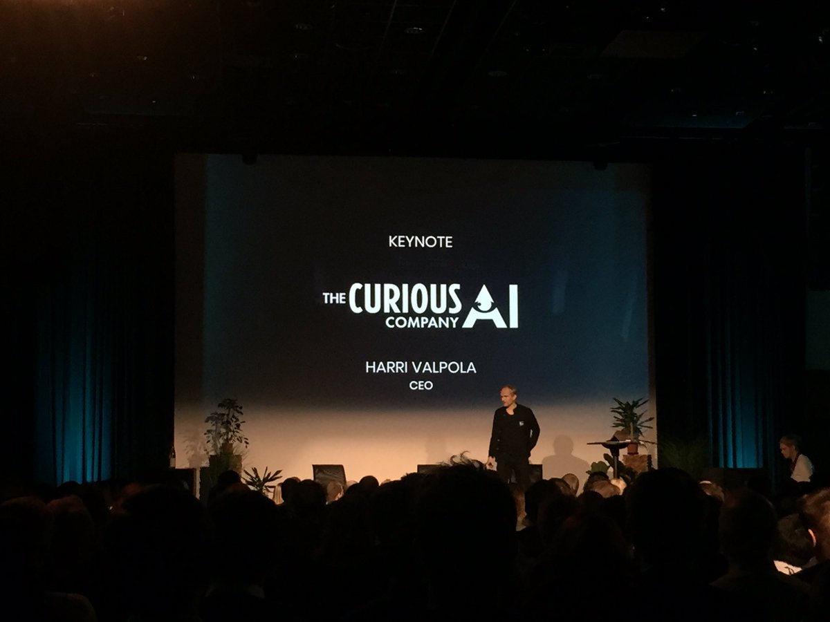 Hel_Tech's tweet image. Welcome our first keynote on stage #harrivalpola #curiousAI #HELTech