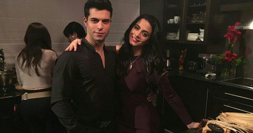 " I use to hate shadowhunters but this beautiful soul opened my eyes "

@IzShadowHunter