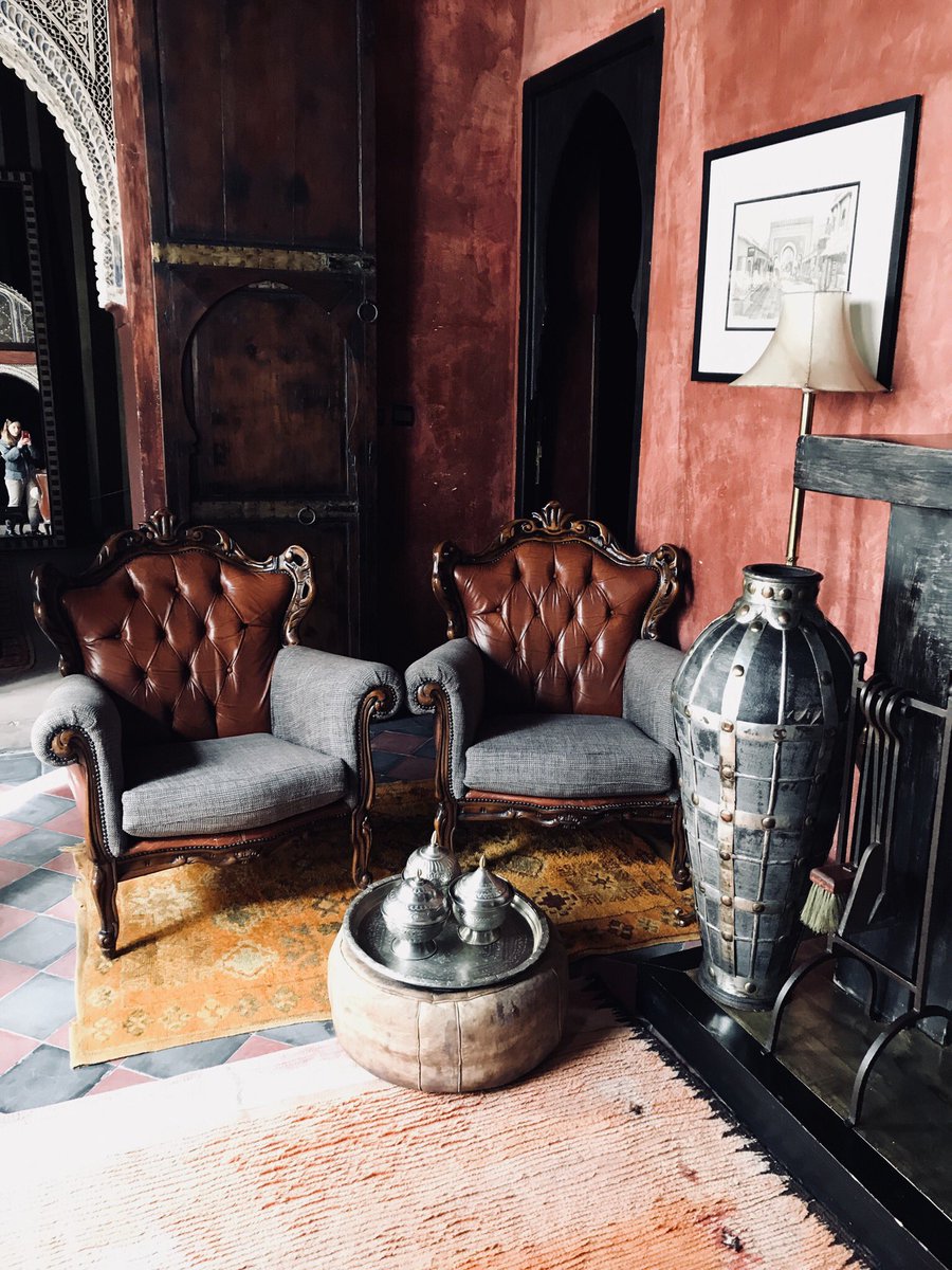 vuance's tweet photo. Dar Darma è un lussuoso riad del XVIII secolo situato nel cuore della Medina. Dar Darma accoglie gli ospiti con ampi spazi, un’atmosfera elegante e con un design unico!
#tiraccontoilmarocco #visitmarocco #dardarma #instadarma #Марокко #Марракеш #экзотика #travel https://t.co/HVlzkueMKX