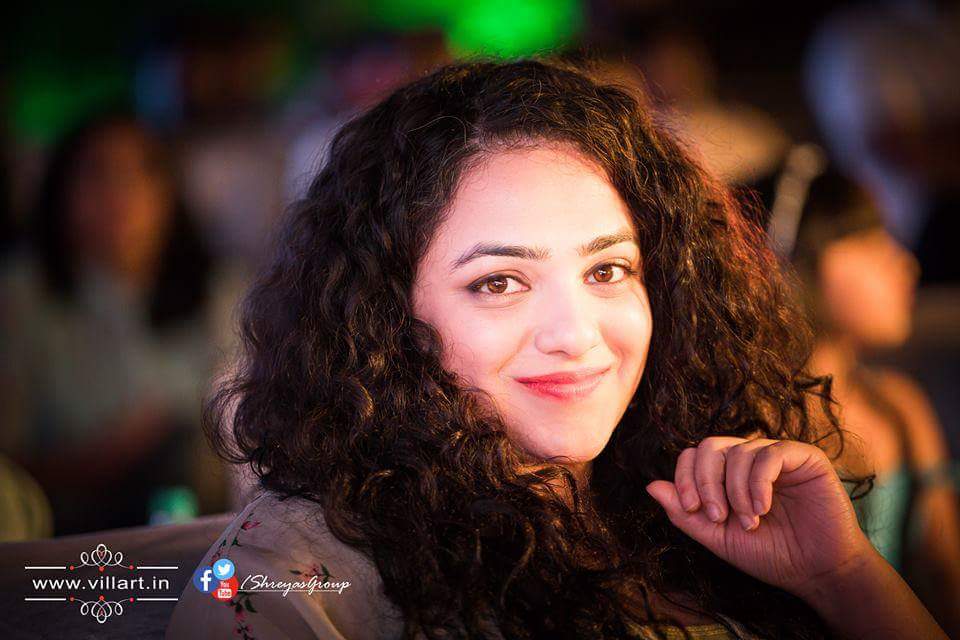 deepika_9595's tweet photo. @MenenNithya 
styled by @NeerajaKona 
#AwePreReleaseEvent https://t.co/WJ8eXVSN8q