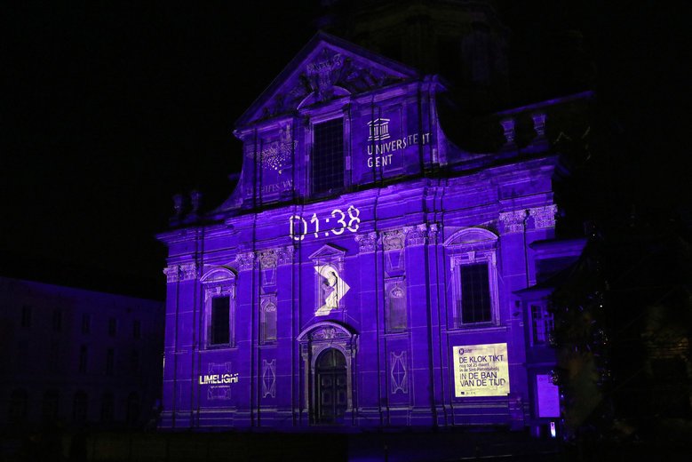 ugent's tweet photo. Het #Lichtfestival was weer schitterend! Meer dan 60.000 bezoekers in het Ufo @ugent, 2018 #selfir’s, 800 suikerziektetesten, 2000 lichtschilderijen, 750 zuurstofsaturatietesten, 306 mensen die zich in 3D lieten scannen en ca. 250 vertolkingen van ‘broeder Jacob’ op de laserharp! https://t.co/Ucsh9Oj8jl