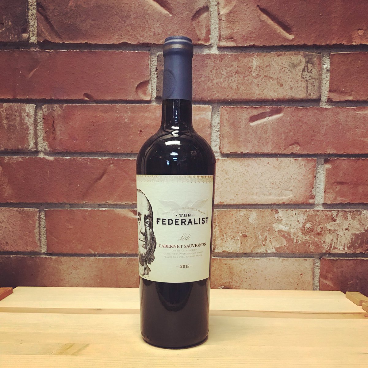 Grapevine_Wines's tweet photo. We just put Tge Federalist Cabernet on sale for $14.99! Originally $24.99. Was even chosen as an Editor’s Choice by @WineEnthusiast ! #GrapevineWines https://t.co/kpAdF1UdKq
