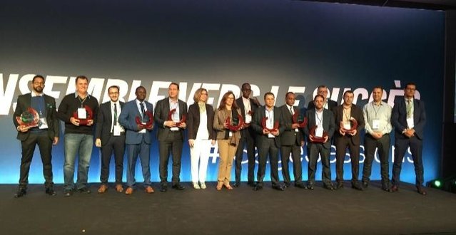 MPintoSage's tweet image. Remise d&apos;Awards pour les top performers du réseau de partenaires export #SageSessions