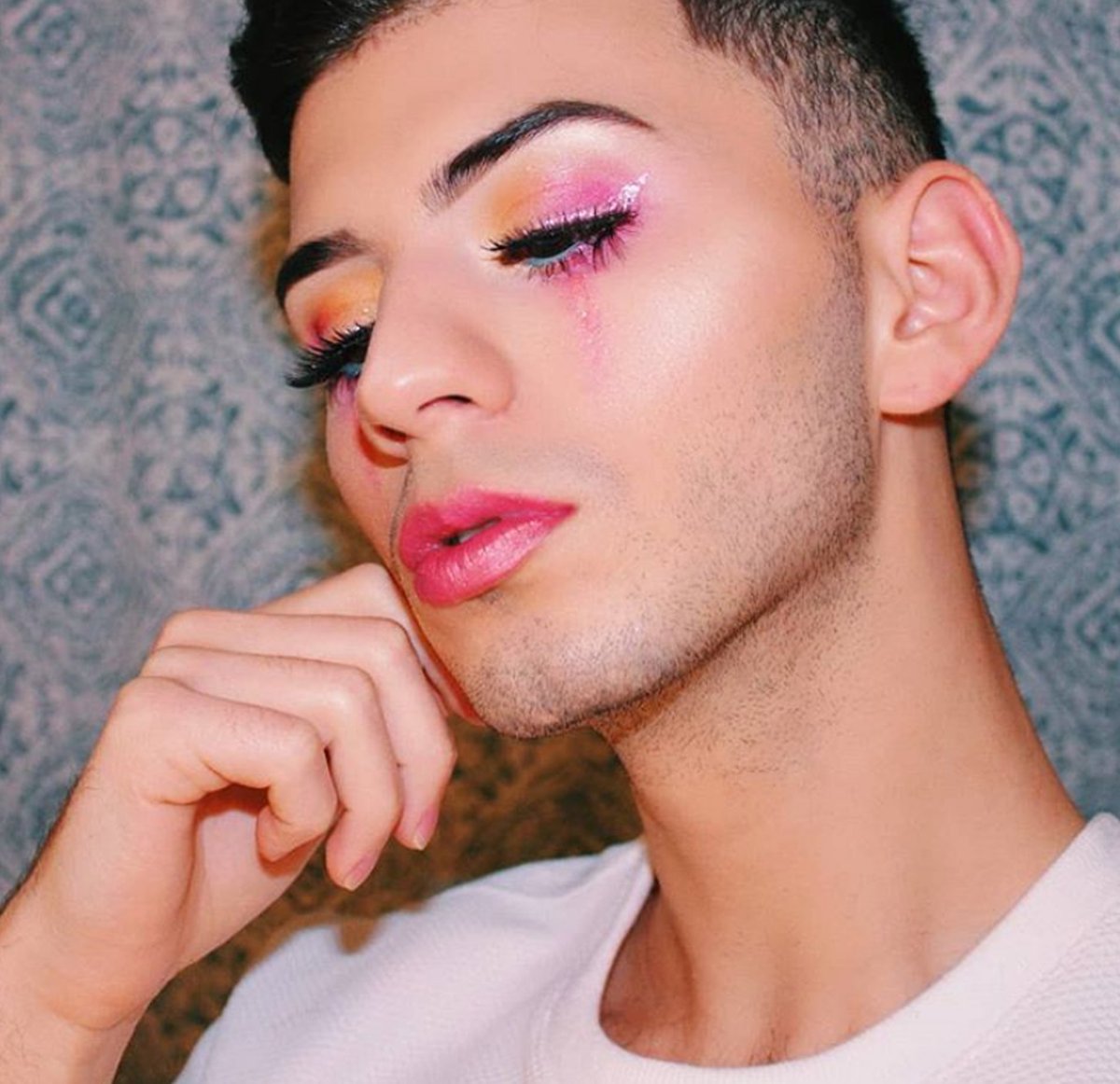 Makeup artist Brandon @summervillain_mua looking sooo GLAM in our 'Bubble Gum Glitter'!!!!    bellaterracosmetics.com