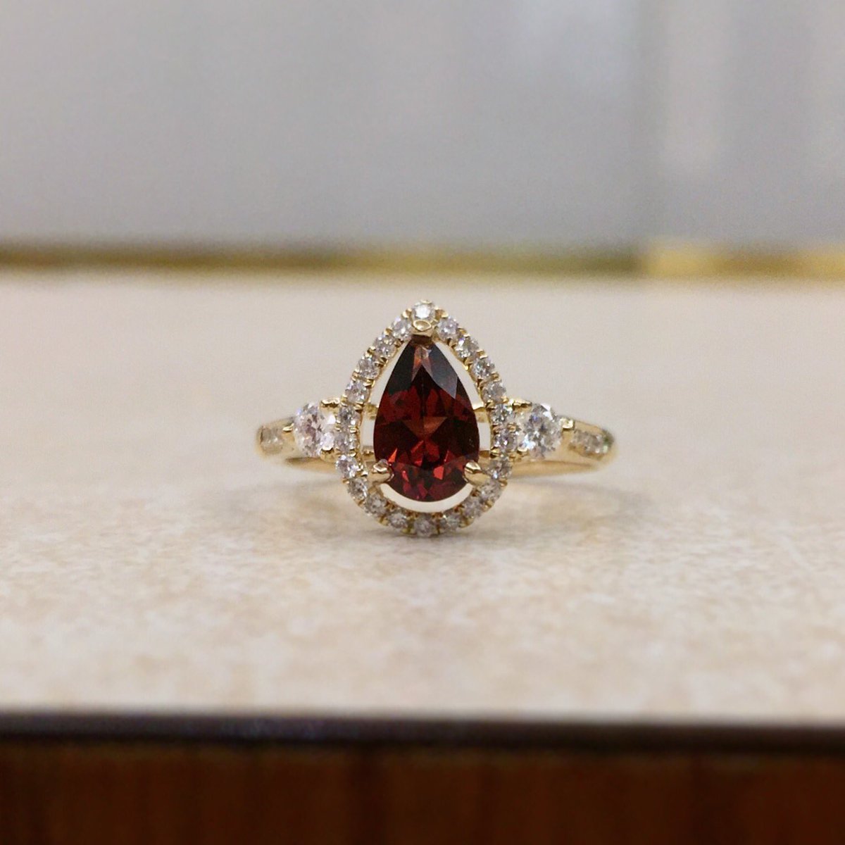 It’s officially the month of Valentines, who’s tired of flowers and chocolate? How about some jewels?! ✨ #valentines #february #yellowgold  #diamondfashion #pear #ringbling #garnet #red #love #diamonds #gem #gemstones #giftsforher