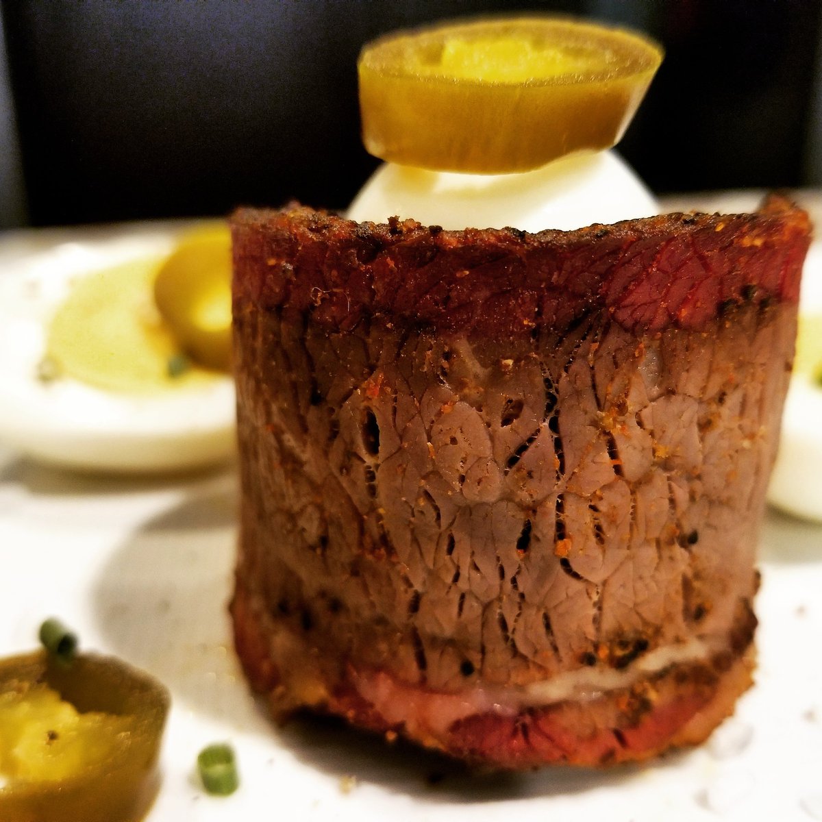 summadatque's tweet photo. Brisket and hard boiled egg #ketodiet friendly and #lowcarb all the way, bangin' the flavor! π€π£π₯
#Brisket #hardBoiledEggs #eggs #breakfast #foodies #bbqFoodie #bbqNation #beef #bbq #food #brunch #mondayBrunch #MondayMotivation #gotBeef
#ScoobyDoobyQue #SDQue #SDQ https://t.co/xN4hDcNxV6