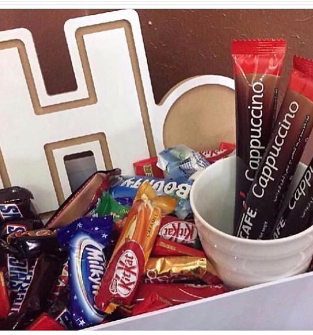 هدايا حسب اختياركم توصيل لجميع مناطق الكويت 🇰🇼