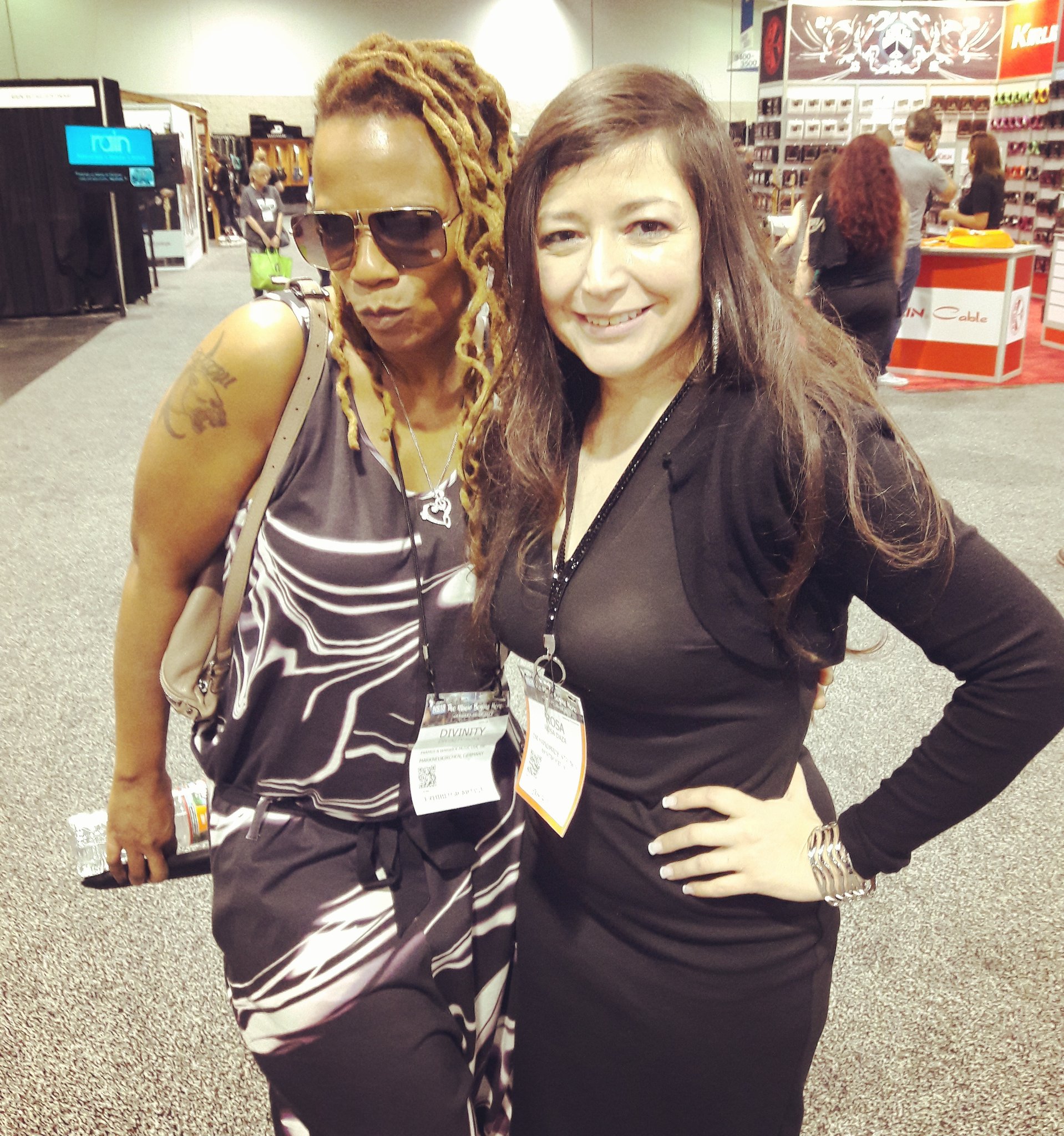 Happy birthday to my sweetest friend and amazing bass player... Divinity Roxx     