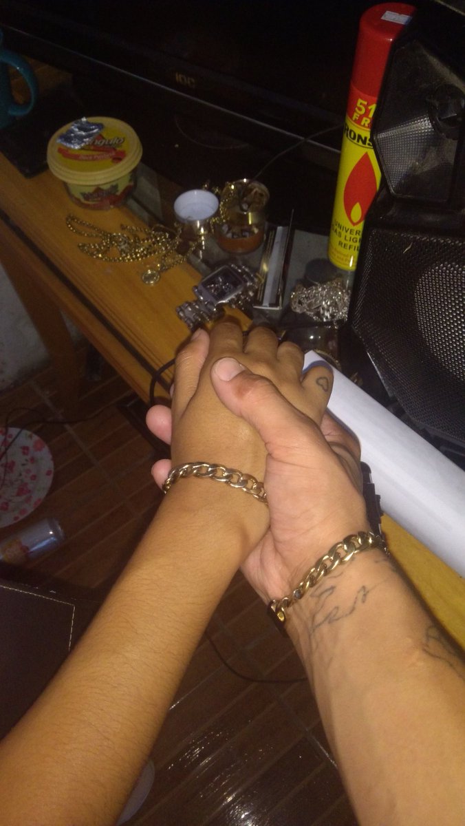 HelissonLima59's tweet photo. Te amo🍁🎈😂 https://t.co/NvqX0qt9Xs