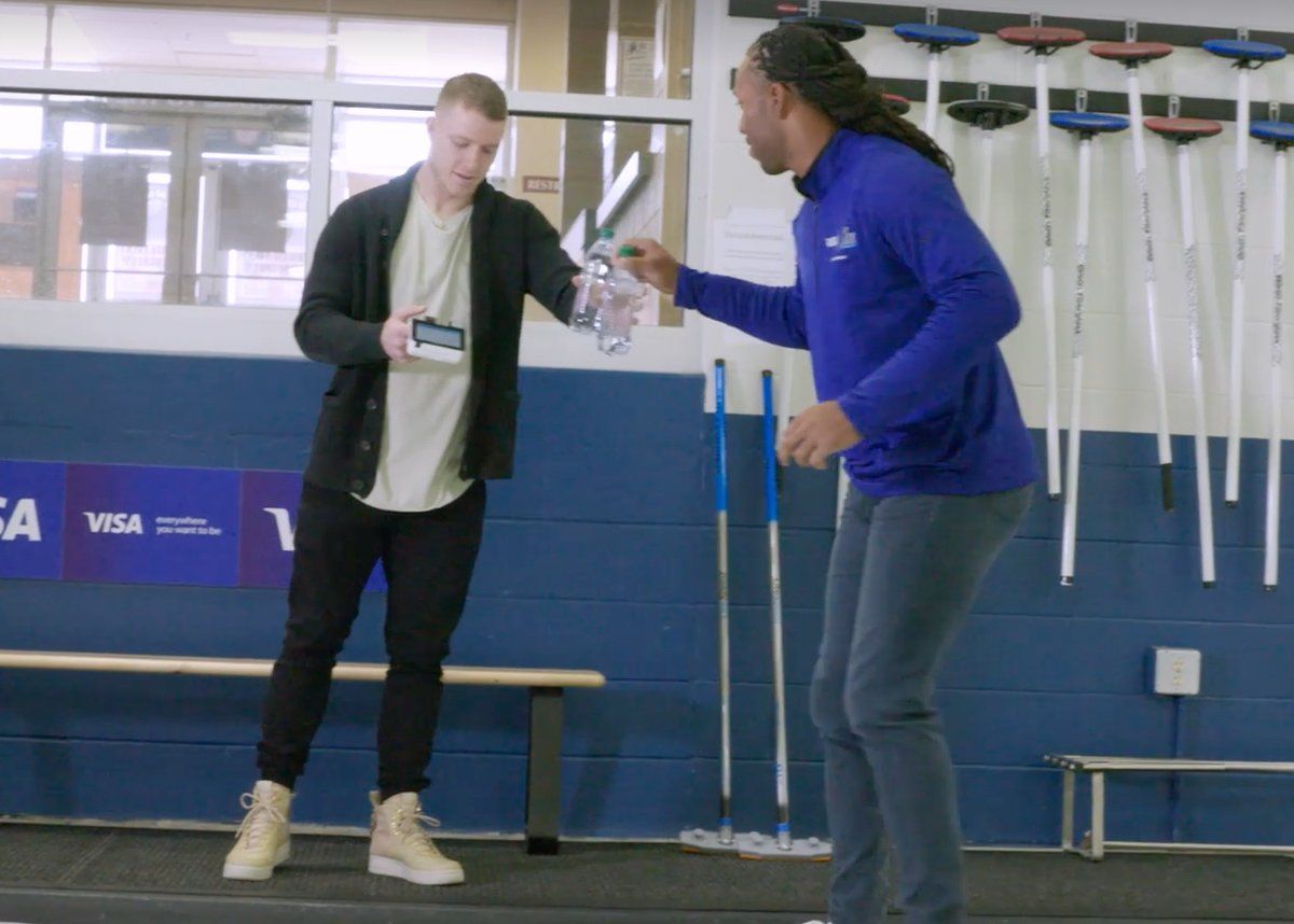 Poynt's tweet photo. From the field to the ice, @LarryFitzgerald is on Poynt! #superbowl #WinterOlympics #visa https://t.co/wQ90Nwj1Ah
