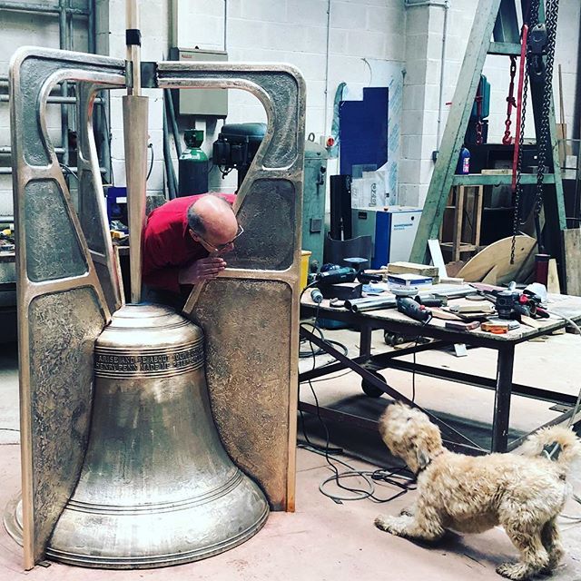Behind the scenes - when the Peterborough bell was in the still in the workshop #broadbentstudio #workinghard #studiodog #stephenbroadbent #workingprogress #peterborough #henrypenn ift.tt/2FJh3zJ