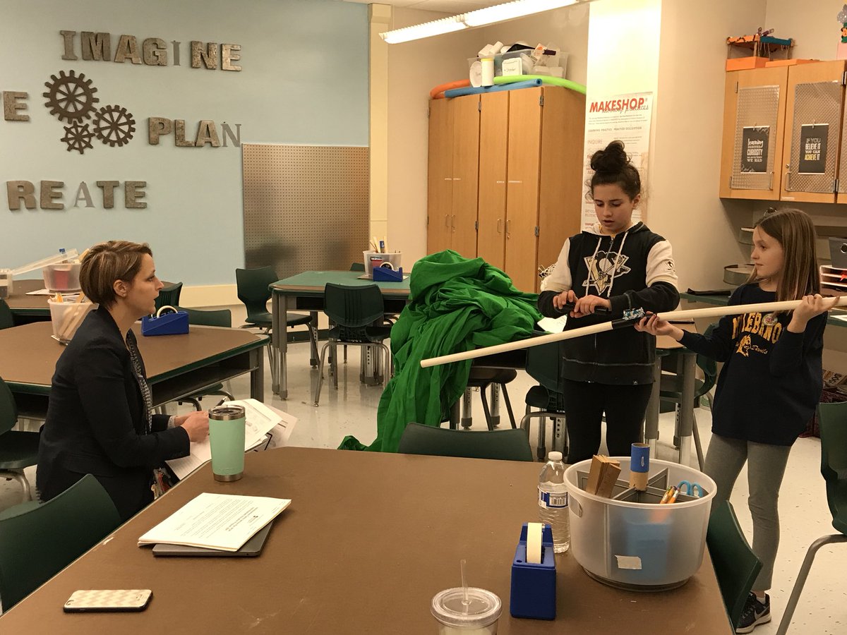 LibraryMakerLab's tweet photo. #hawksome Ss Laila & Mia pitch their green screen plan to Ms. Geihll. They made a prototype using pvc pipe from my son’s old soccer net! #leboproud #MattsMakerSpace #mtlsdsteam https://t.co/RCYSZE9FJF