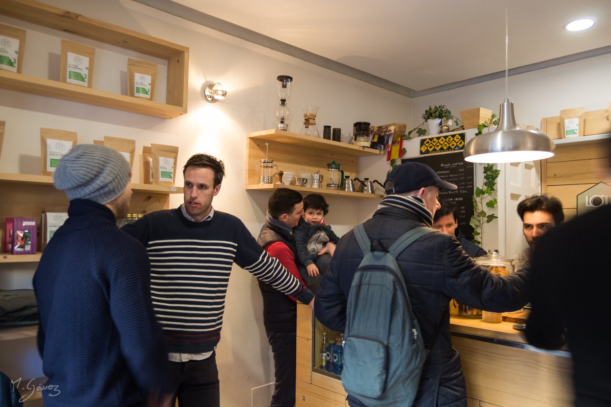 And it feels like home!

#specialtycoffee #lotscoffeehouse  #coffeeahopsoftheworld #baristadaily #coffeepeople #lotscoffeevibes #coffeemadrid #cafétostadoenmadrid #madridcoffeeroasters #coffeelove