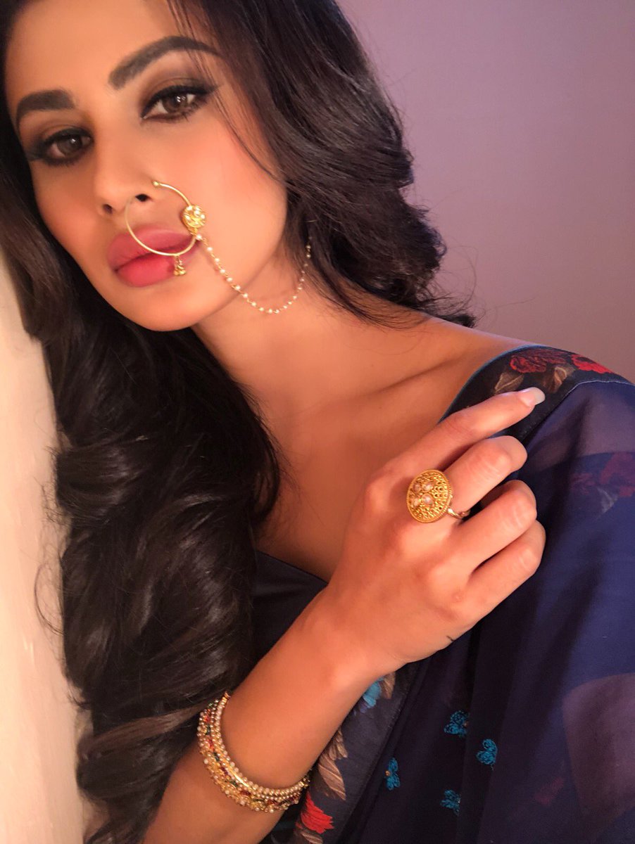 Mouni Roy Hot Pictures, Mouni Roy in Naagin, Sexy Images, New Pics
