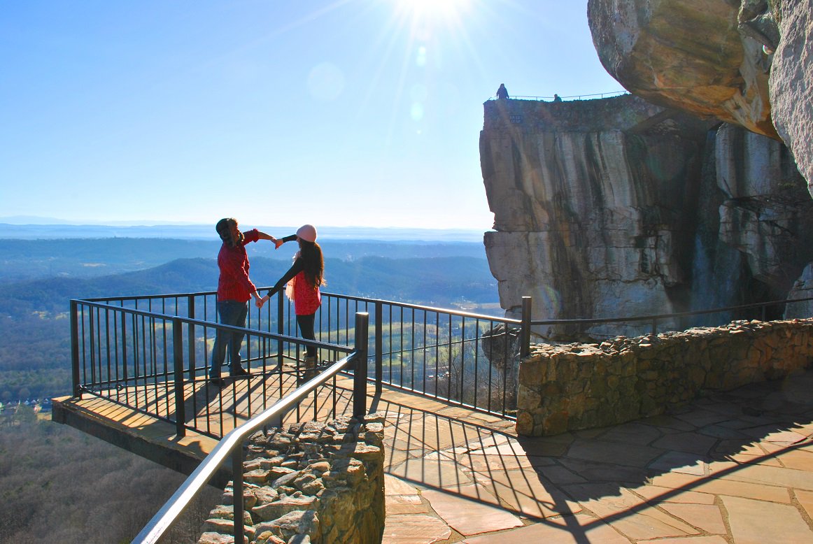 visitchatt's tweet photo. Share your heart with someone special this Valentine's Day at @SeeRockCity: https://t.co/CmrfrwbQS3 #ChattanoogaFun https://t.co/TJgfnyqvyE