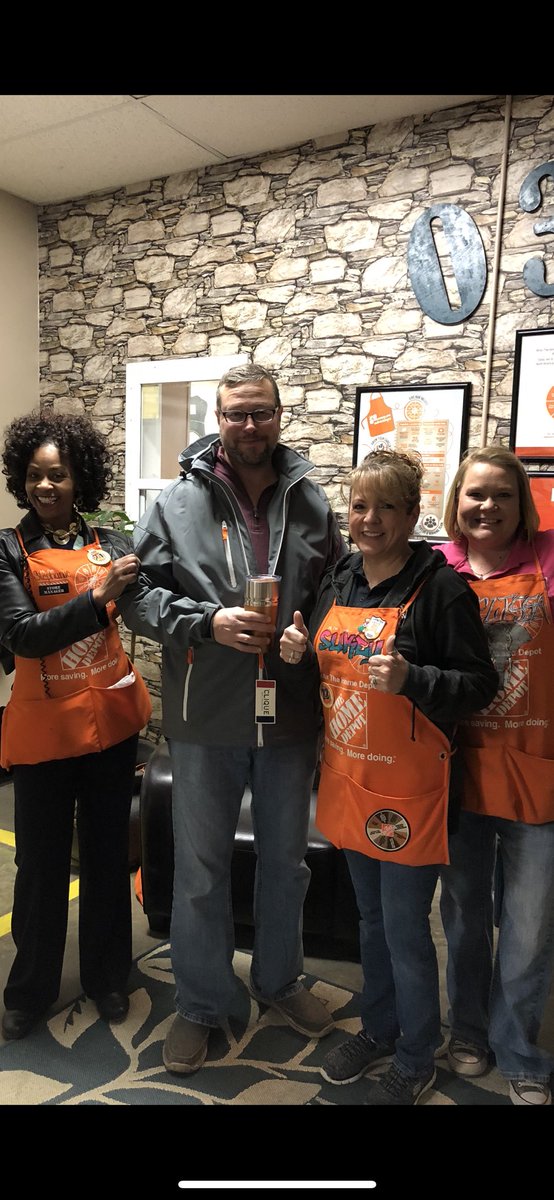 Sukey8668's tweet photo. Greg Posey!!! Congrats on another 30+ years associate! We appreciate you!!! Loving his new jacket &amp; cup😊 https://t.co/2IlR3dp4A5