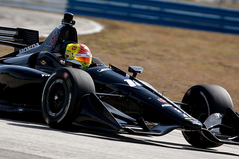 escuderiatelmex's tweet photo. Este fin de semana se llevarán a cabo los tests de #IndyCar en Phoenix, @PiFitti realizará el suyo el jueves. 

El brasileño estará al mando de un auto del equipo Dale Coyne Racing, en el cual se quiere apuntar para la temporada 2018 de la #IndyCar. https://t.co/vikHUyJhwA