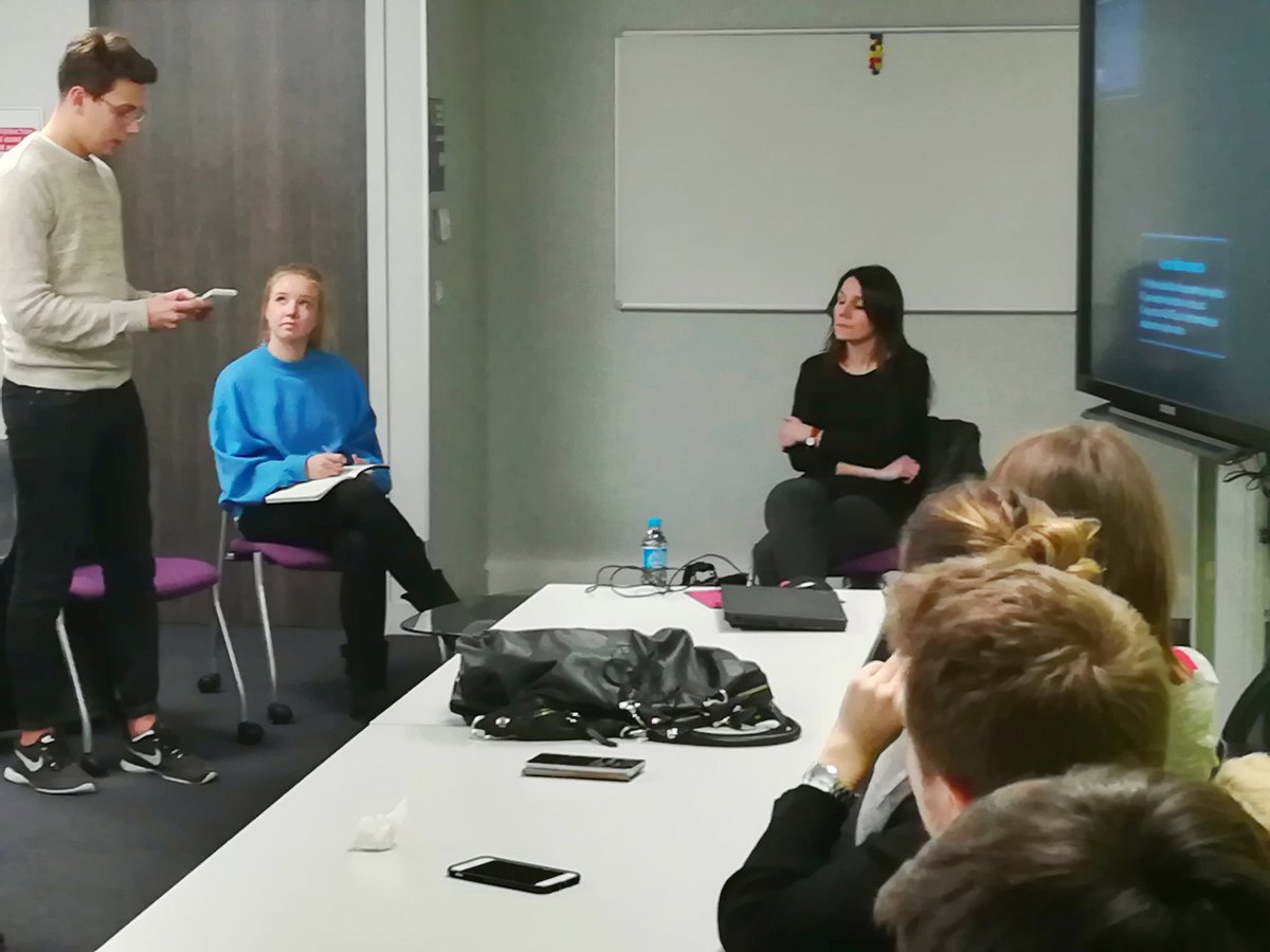 cthbreton's tweet photo. Partage d' expériences autour des innovations métiers dans l'univers de la production Web, merci @Geekelle de @LaNetscouade. Parcours PGE @KedgeBS @PE_SoftPower @VirginieMartin_ https://t.co/PixXXtQ65P