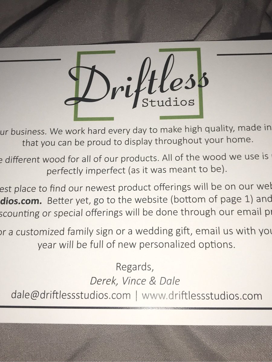 PowellFamilyOTM's tweet photo. 🖼Mom received her custom wood wall hanging today for her boudoir and she loves it! Shout out to Dale over at Driftless Studios! It’s beautiful! 😍
#PowellFamily #TPFOTM #25DaysOf🎁 #Day5 #Pisces #CelebrateTheWholeMonth #MomsBday #DriftlessStudios https://t.co/4cTAcSc8m2