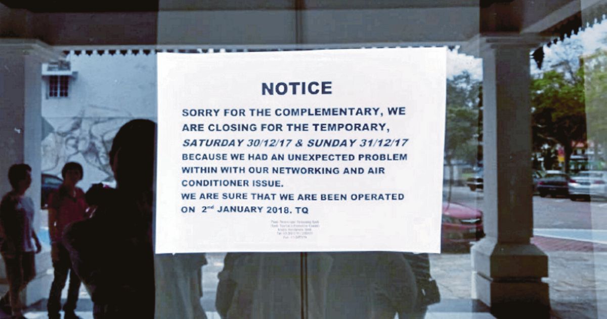 Syntes's tweet photo. "... #machinetranslation #fails across the globe...How do #translationerrors still take place...our #technologicaladvancement hasn’t yet conquered #language...that takes into account the #meaning and #context...actual #word and #phrasetranslation." https://t.co/pHU0HoHKO1 https://t.co/AZhjEPrheb