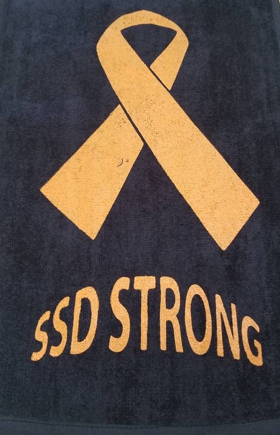 SSIS_Scranton's tweet photo. Jalen Chandler has touched the lives of many in the SSD. To help him in his fight against Leukemia, we are selling #chandlerstrong bracelets ($1) and #ssdstrong towels ($3). All proceeds will benefit the Chandler family. Anyone interested, please contact Tracy Stevens at SSIS. https://t.co/mP3iScqA0k