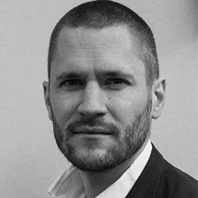 MetroJobb's tweet photo. Hör Niklas Modig i Metrojobbs 3mintalk!
Niklas avslöjar tricket för hur du enkelt motiverar folk i din omgivning.

https://t.co/NpSL3kGdE5

#NiklasModig #metrojobb #3mintalk https://t.co/p3GpCwg8oM