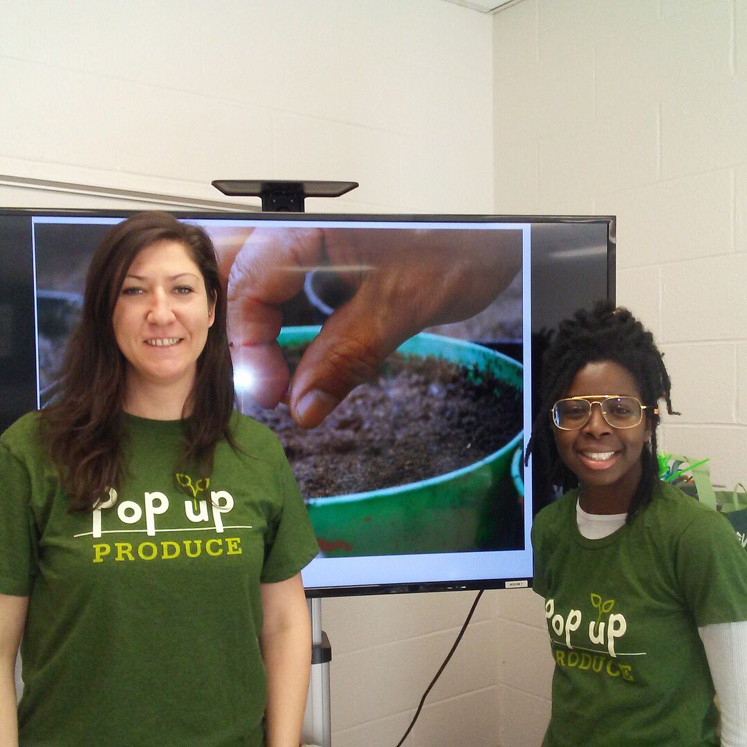 PopUpProduceCLT's tweet photo. Today we had a planting at @charlottelabschool and it was a great time!  We planted thyme, two kale varieties, two lettuce varieties, giant red mustard greens and broccoli. We also started peas in compostable paper towels rolls! https://t.co/sJxk8fiojI