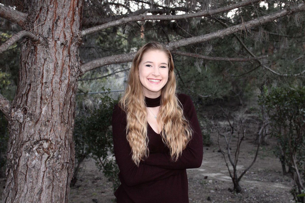 LHHSModelUNClub's tweet photo. #MeetourMembersMonday presents our Vice President, Katie Greenler!

Why should people join MUN?

Joining MUN is an eye opening experience. Even if your interests do not focus around international affairs or debate, the exposure and interest appeals on college apps. @LaHabraHS https://t.co/43gCY0K6Ec