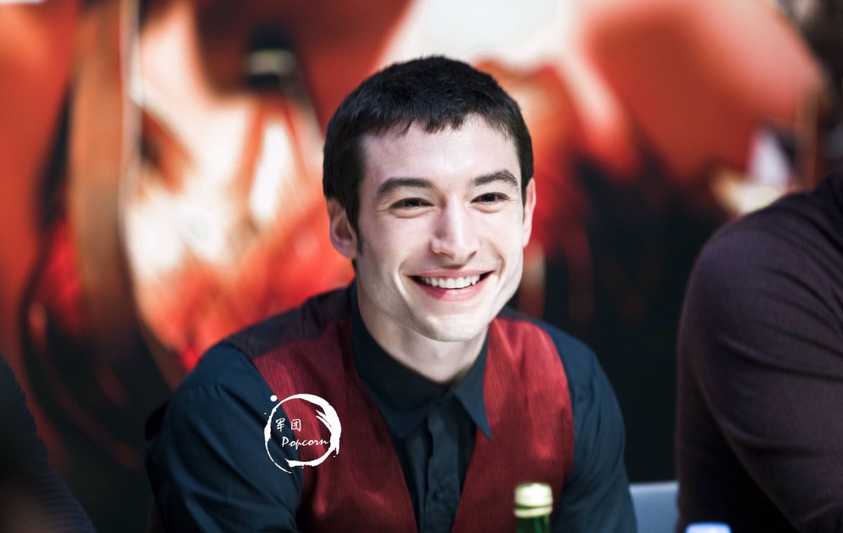 Baby, 알고 있겠지만 사랑이 필요할 땐 ask
그럼 보여줄게, 말이 앞서기 전에😌~
변하지 않는 건 다이아몬드하고 널 사랑하는 나 밖에는 없다고 항상 생각해