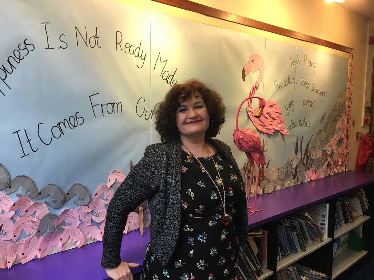 A fantastic visit with the inspiring and knowledgable <a href="/RaeSnape/">18 Years A Head - NPQEL🦩📚 🌈 🏳️‍⚧️🇵🇸(she/her)</a> in Cambridge today. So happy she was enthusiastic about the mental health &amp; wellbeing <a href="/InvincibleMeUK/">Invincible Me UK</a> is offering schools! Thank you Rae! 🙏🏻