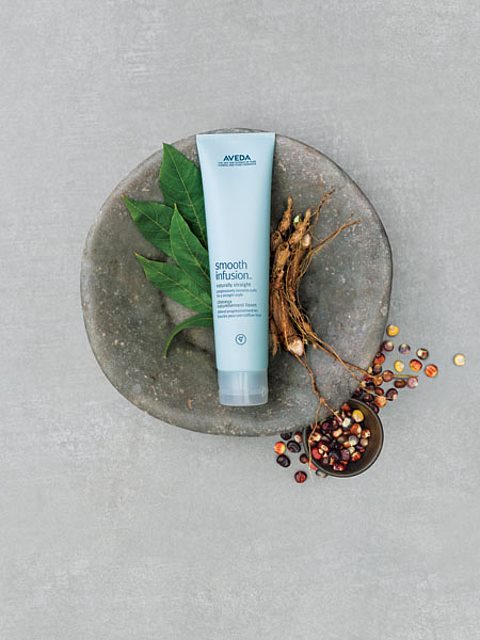 natural_alt's tweet photo. 2018 attitude: keep it smooooth. 👌
#naturalalternativessalonspa #aveda #smoothinfusion #knoxville https://t.co/8uU7eskQ9e